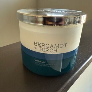 Bergamot & Birch White Barn Candle